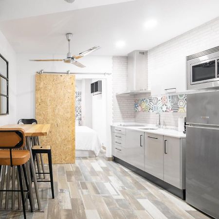 Guesthouse Room & Studio Seville La Flamenka Εξωτερικό φωτογραφία