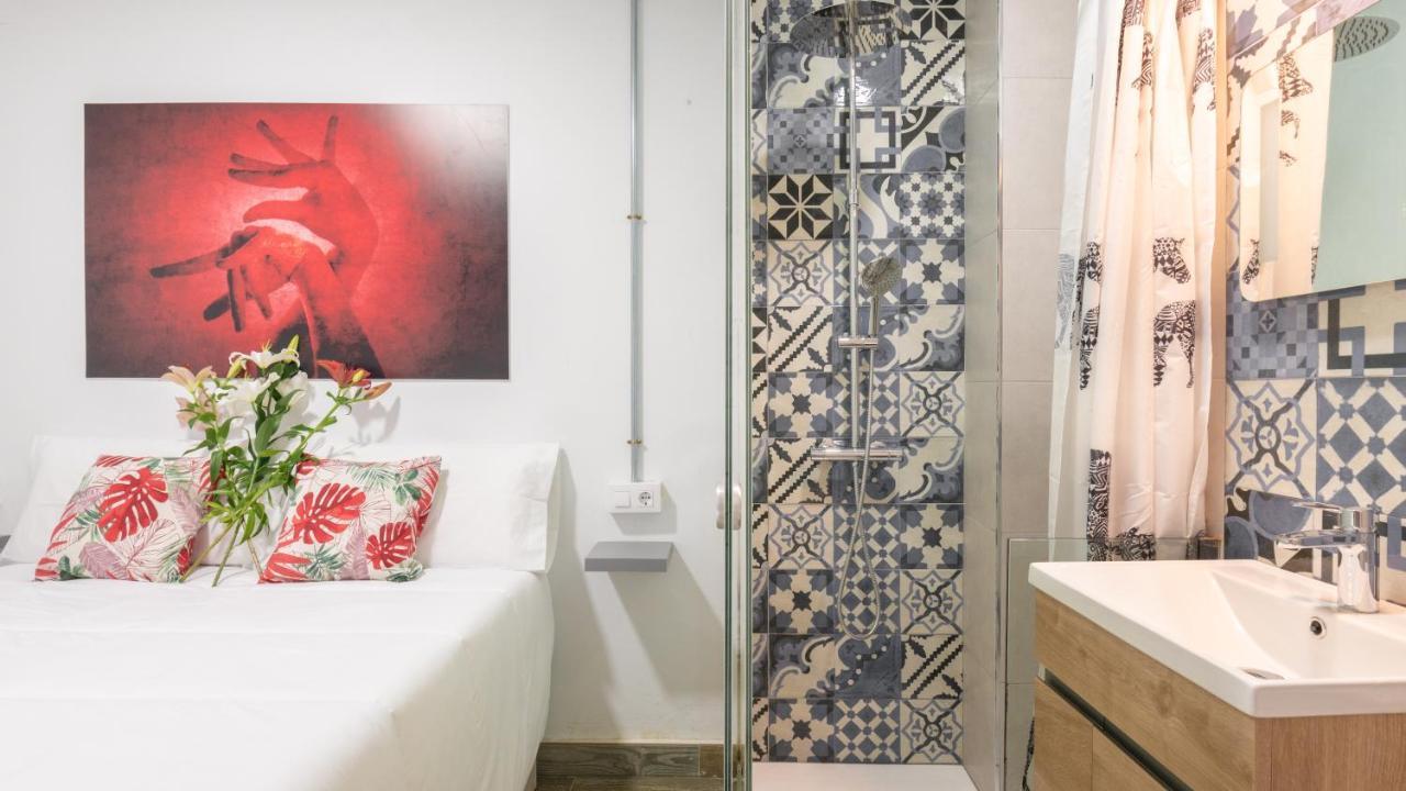 Guesthouse Room & Studio Seville La Flamenka Εξωτερικό φωτογραφία