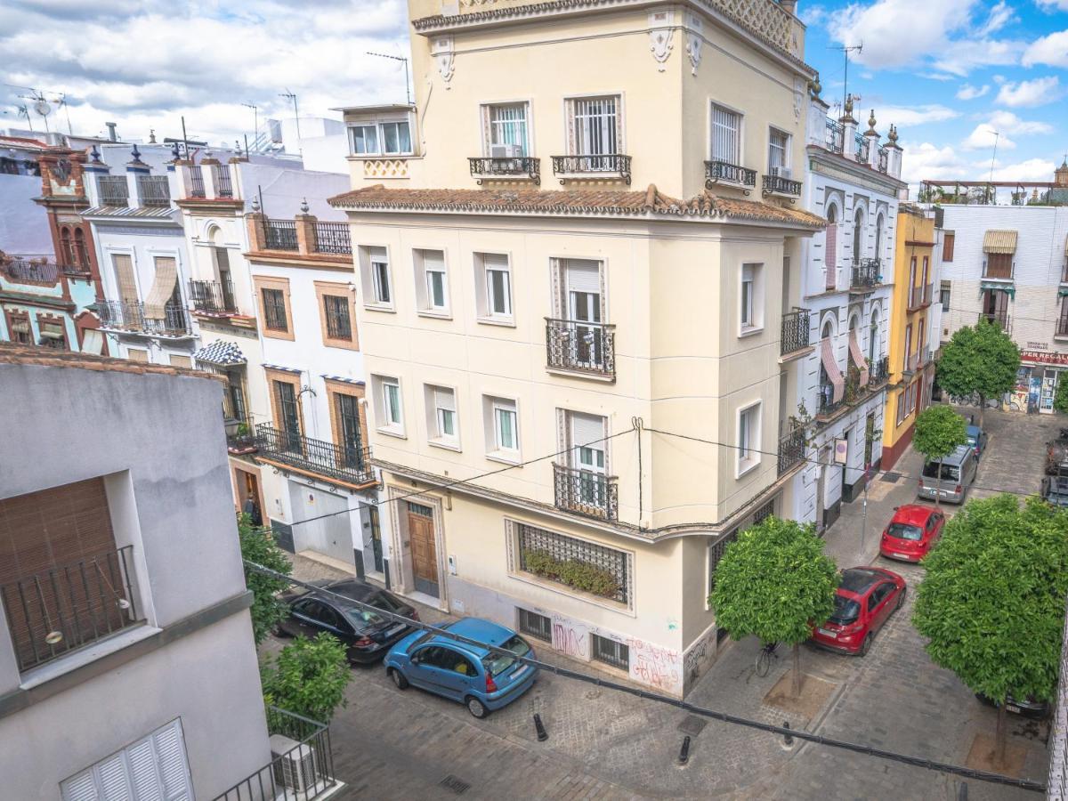 Guesthouse Room & Studio Seville La Flamenka Εξωτερικό φωτογραφία