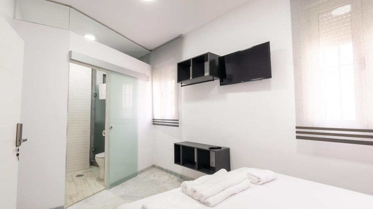 Guesthouse Room & Studio Seville La Flamenka Εξωτερικό φωτογραφία