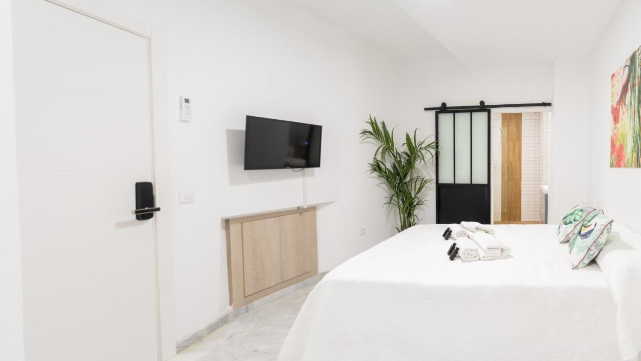 Guesthouse Room & Studio Seville La Flamenka Εξωτερικό φωτογραφία